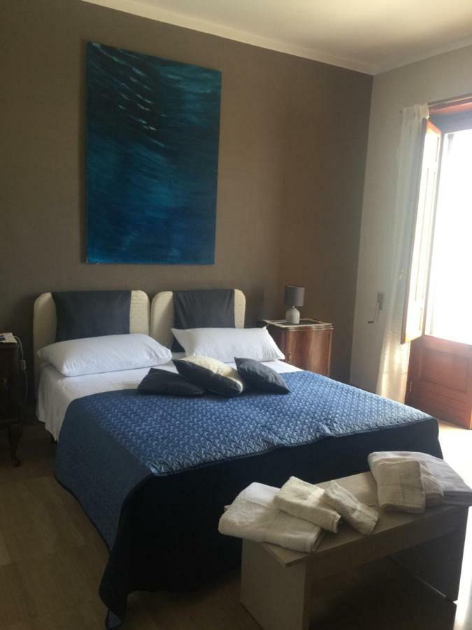 לינה וארוחת בוקר לצ'ה A Casa Di Gio מראה חיצוני תמונה